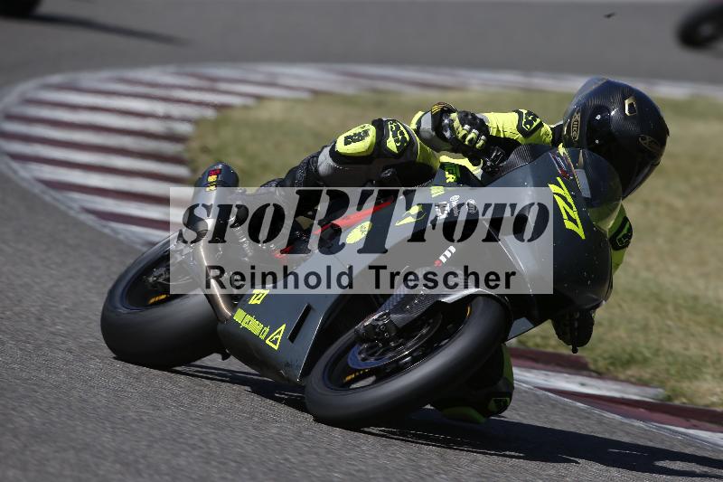 /12 30.04.2026  Speer Racing ADR/Gruppe rot/727